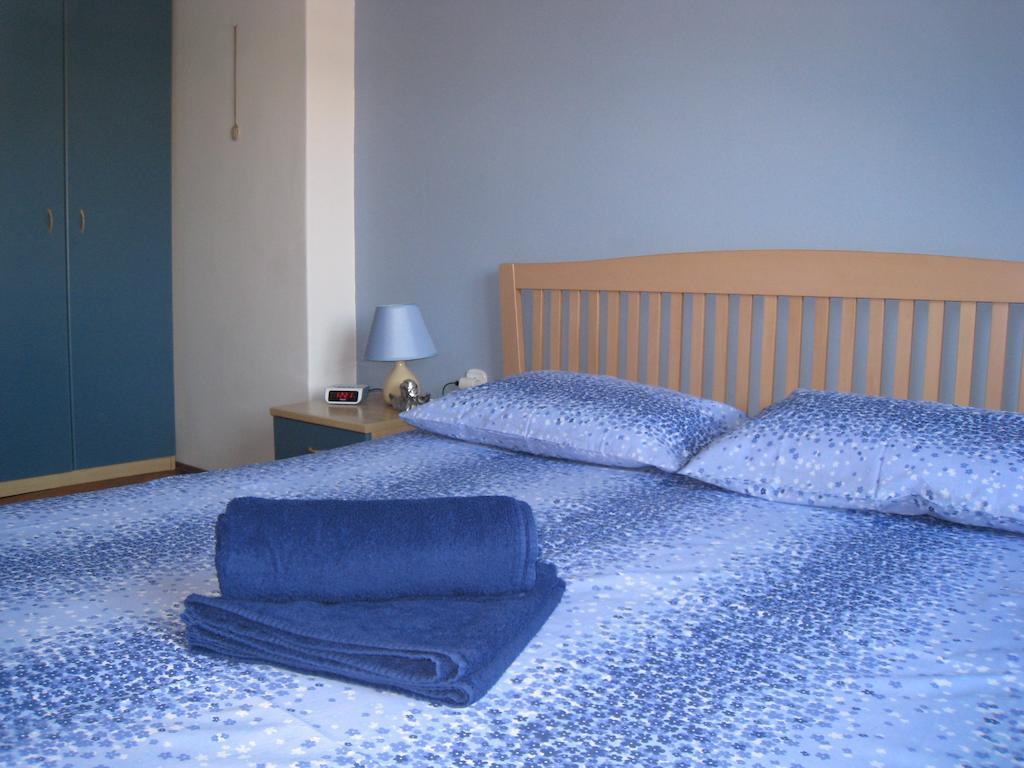 Apartment Ella Mare Задар Стая снимка